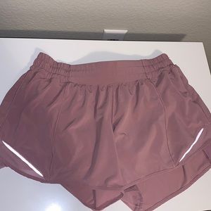 lululemon 4 inch hotty hot shorts millennial pink